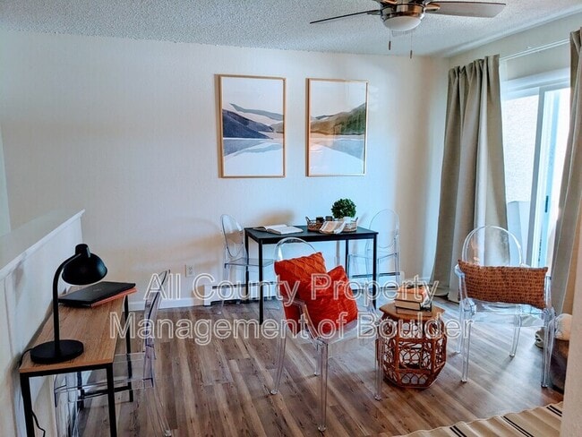 Building Photo - 3035 Oneal Pkwy Unit S11