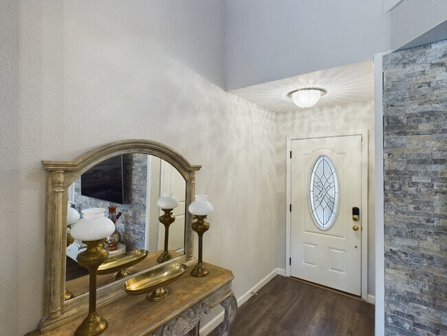 Photo - 9400 Doliver Dr Unit 35