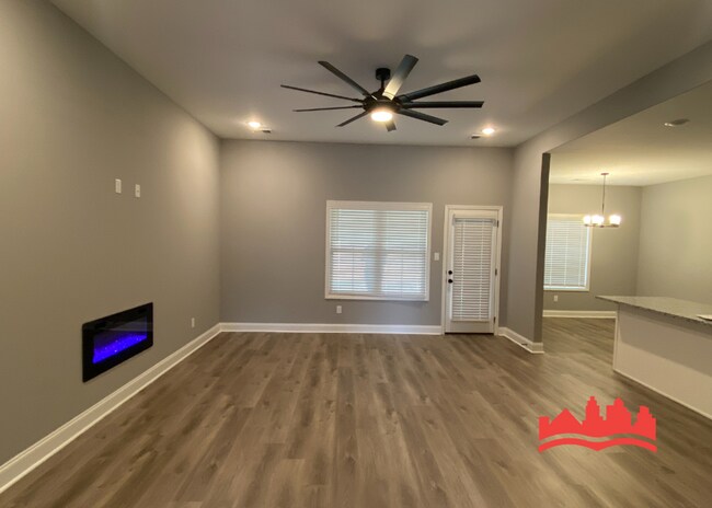 Photo - 10000 Messana St