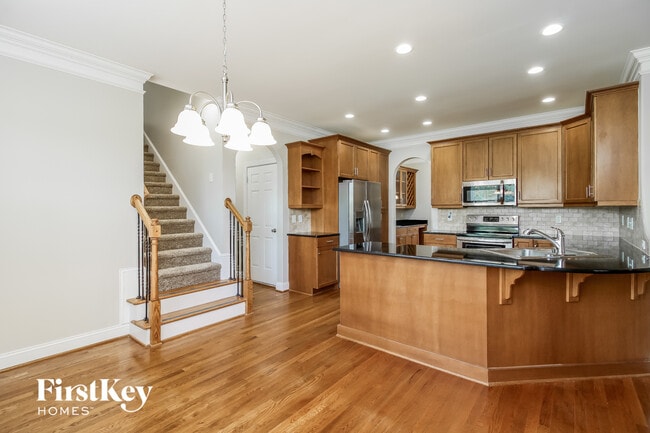 Photo - 8175 McClanahan Dr