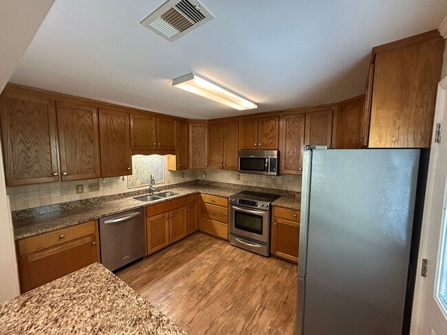 Photo - Charming 2 Bedroom/2.5 Bathroom home in Sandfly