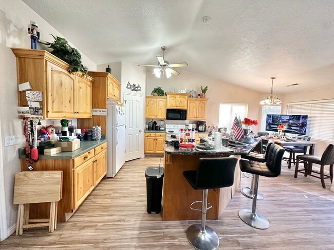 Photo - Charming 3 Bed, 2 Bath Home!