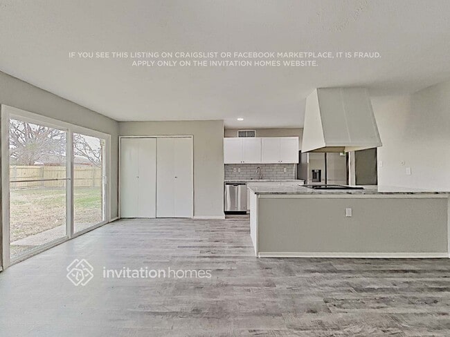 Photo - 10214 Deer Hollow Dr