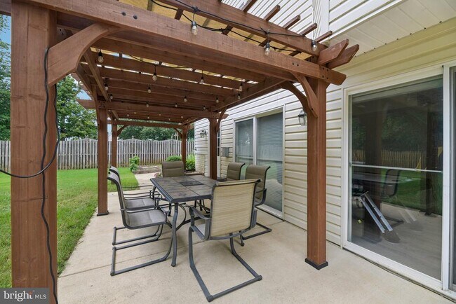 Photo - 713 Mimosa Cove Rd