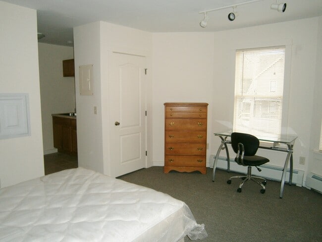 Photo - 103 Highland Pl