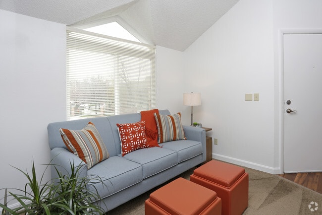 1BR, 1BA - 424 SF