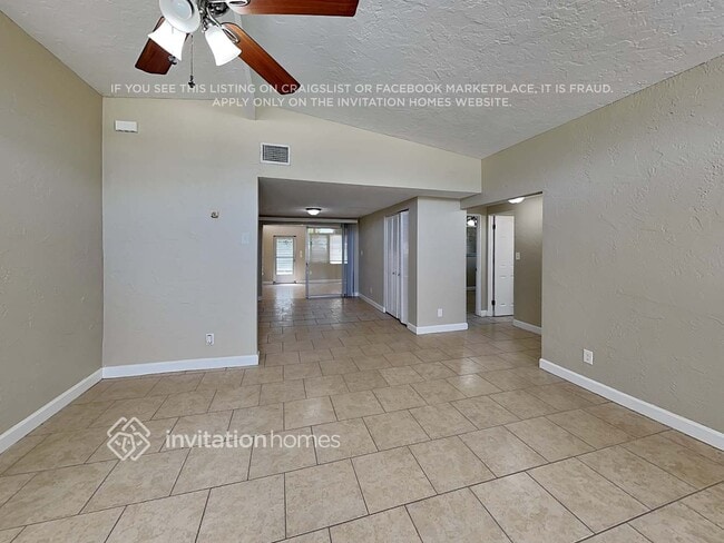 3652 Prado Dr