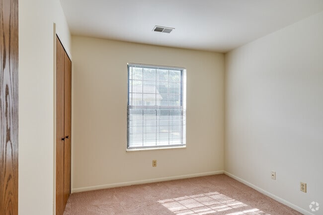3BR, 2BA - 1,300SF - Bedroom