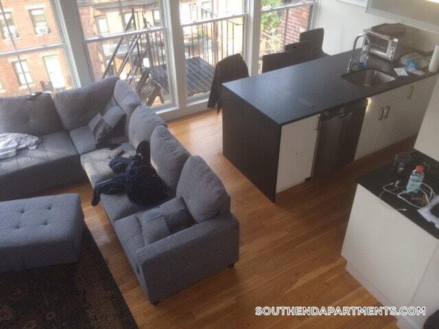 Photo - 656 Massachusetts Ave Unit 6