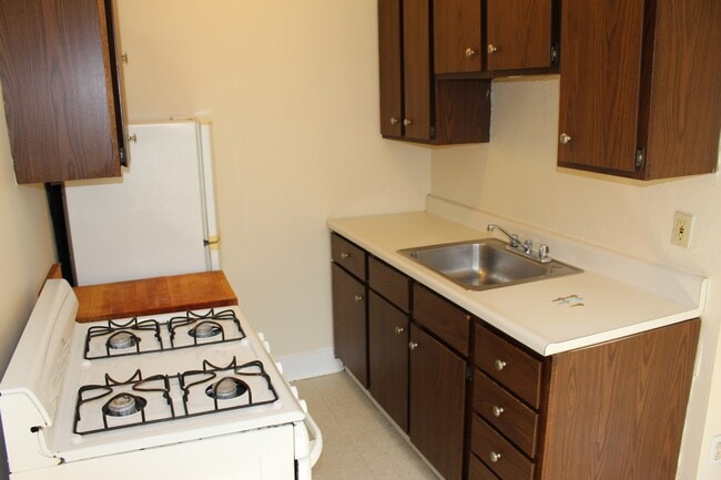 Photo - Cambridge Court