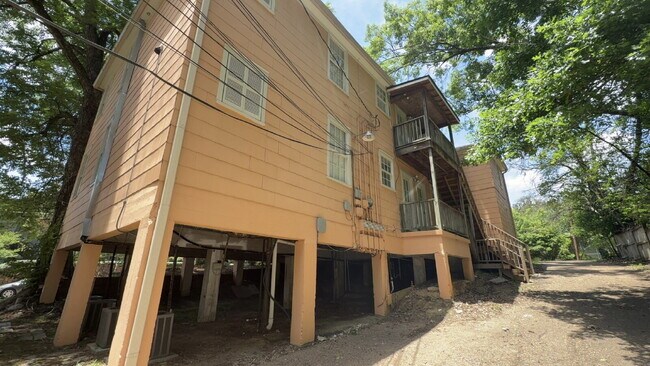 Photo - 2/1 apartment in Belhaven. Sleek gray walls with beautiful hardwoods, tile kitchen floors, W/D an... Unit 2