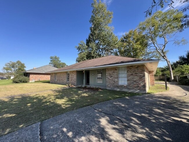 Photo - Newly renovated Single-Family Home in Shen...