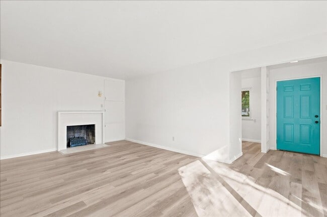 Photo - 5121 Earls Ct