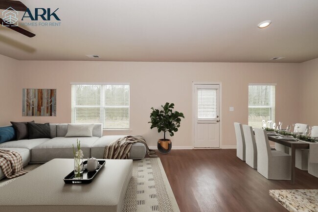 Photo - 580 Clover Cir