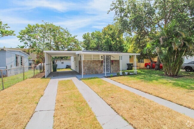 Building Photo - 14215 NW 22nd Ct Rental
