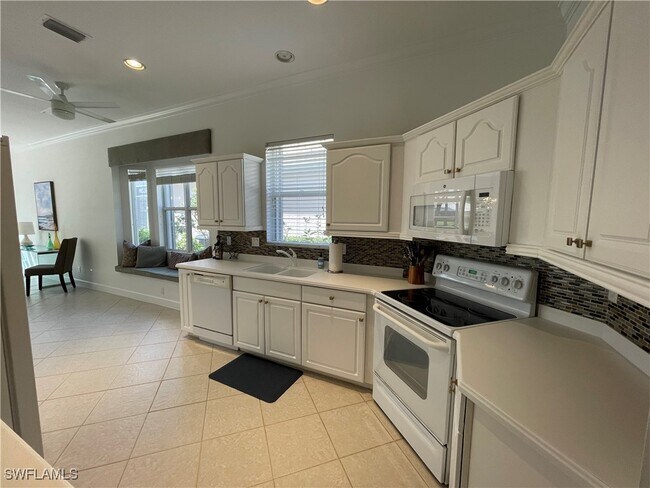 Photo - 6474 Waverly Green Way