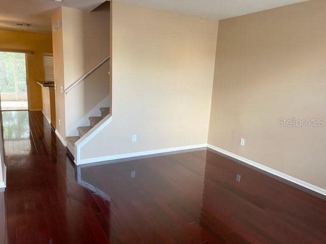 Photo - 1135 Baronscourt Dr