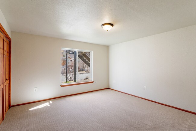 Photo - Durango 5 Bed 3 Bath Rental Home