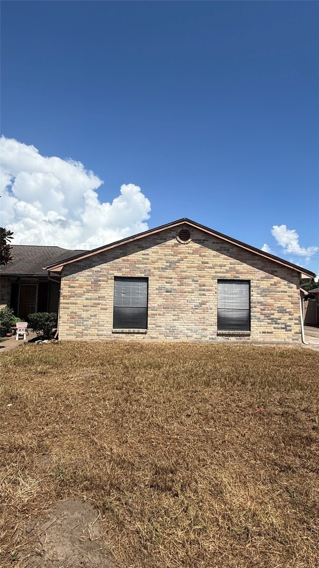 Photo - 9511 Bollingbrook Dr