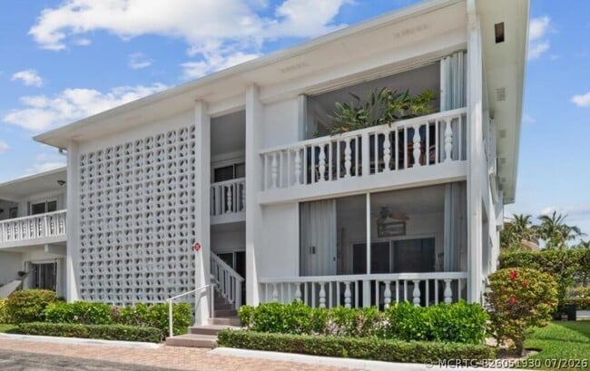 Building Photo - 4201 S Ocean Blvd Unit I1