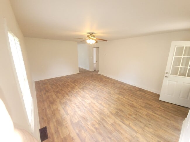 Photo - 2727 Peanut Rd