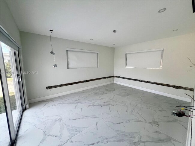 Photo - 18891 NE 20th Ave