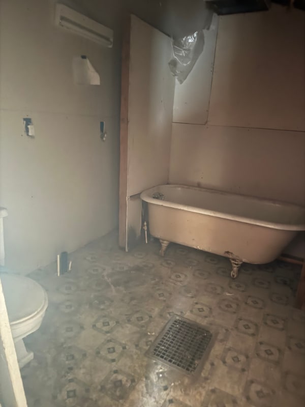 Photo - 502 S Broadway St