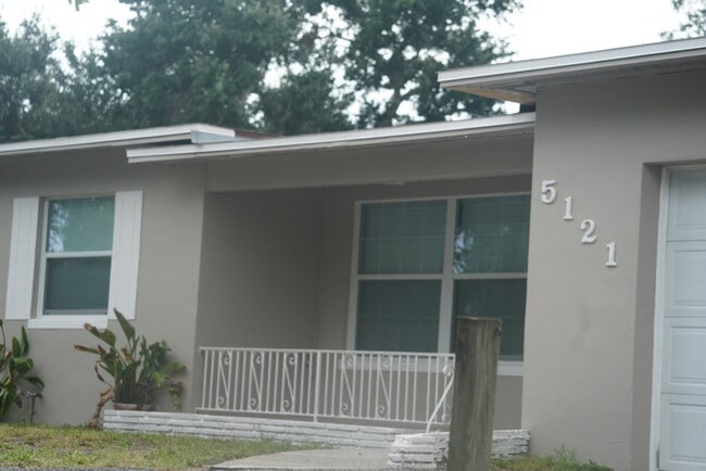 Photo - 5121 Dr Martin Luther King Jr St S