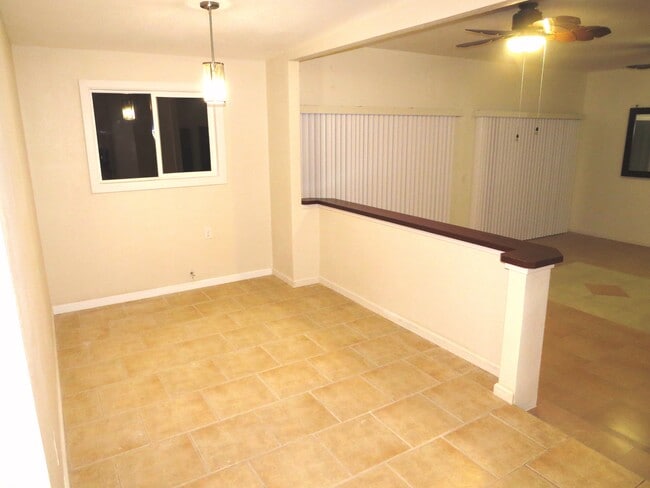 Photo - 15-1414 24th Ave