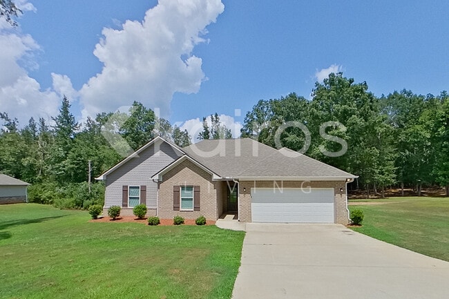 Building Photo - 1377 Old Rd Rental