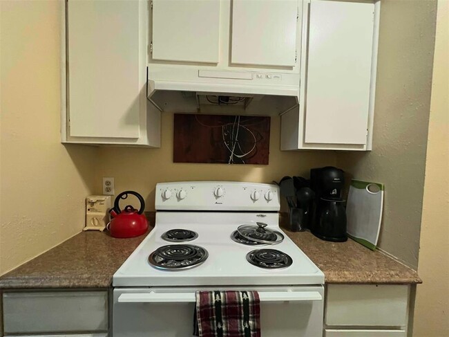 Photo - 6010 Northwest Expy Condo Unit C