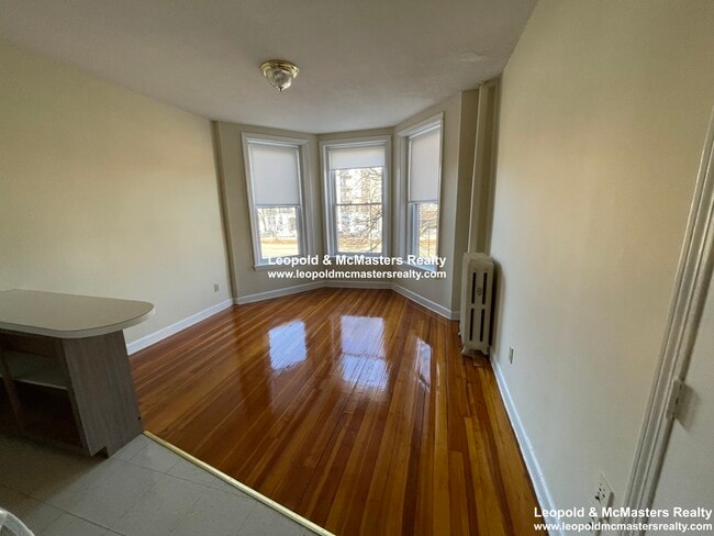 Photo - 1337 Commonwealth Ave