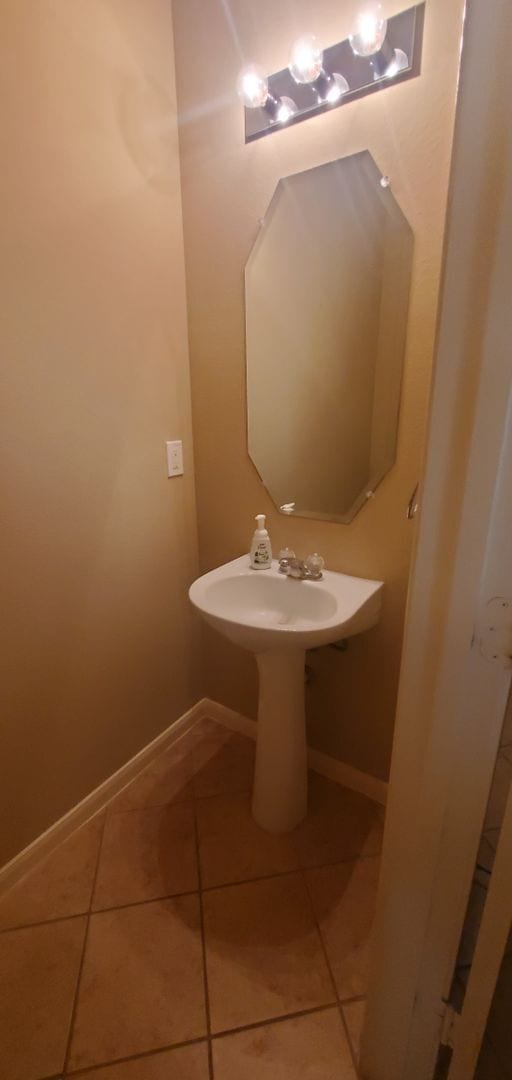 249 Nomad Ln