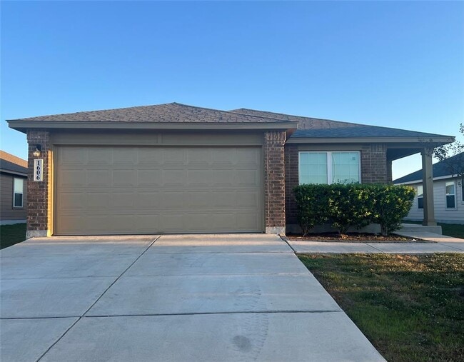 Photo - 1606 Shenandoah Trl