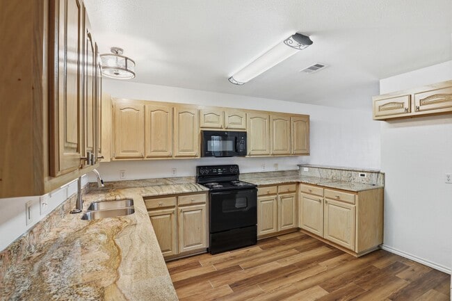 Photo - 1502 Sharron Ct