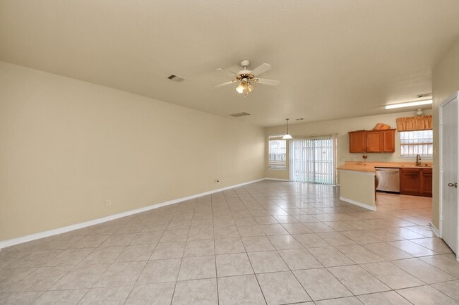 Photo - 8106 Montague Manor Ln Unit 83