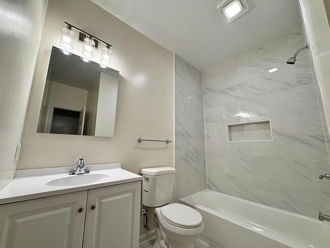 Photo - 1652 West Virginia Ave NE Unit 1