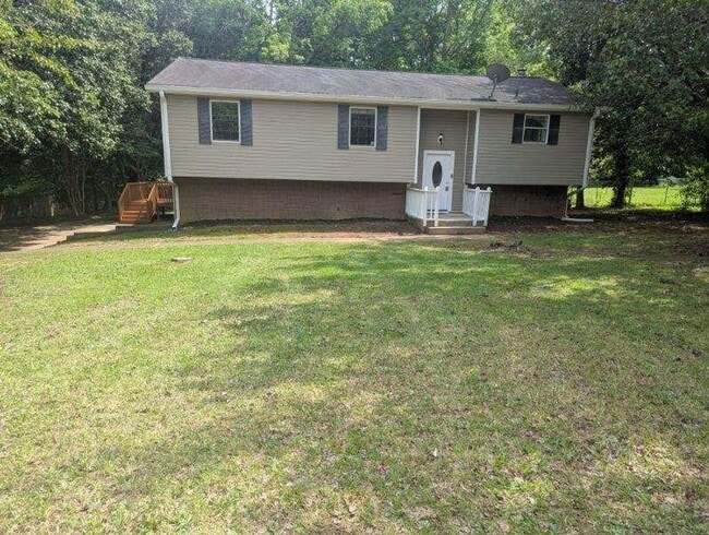 Large 3 Bedroom 2 Bath Ranch with Basement... - Large 3 Bedroom 2 Bath Ranch with Basement... House