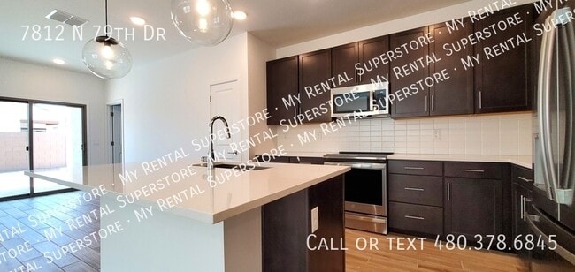 Photo - 7812 N 79th Dr