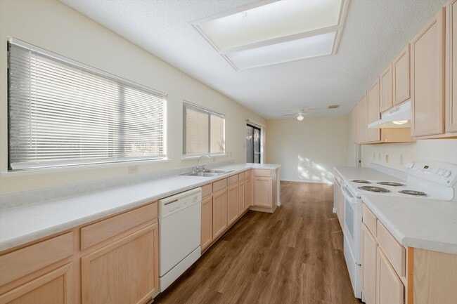 Photo - 15838 Secret Trails