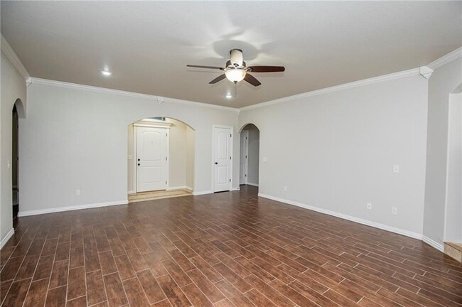 Photo - 6105 S 38th St