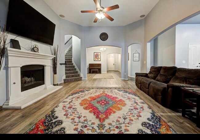 Photo - 11905 Whitney Way