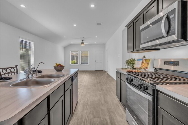 Photo - 14129 Upper Gardenia Ln