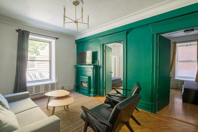 Building Photo - 1245 Rue St Marc Unit 3