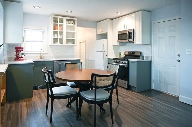 Photo - 23 Chestnut St Unit 5