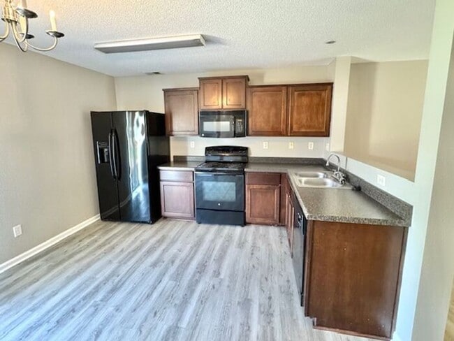 Photo - Now Leasing in Cordova, 3-Bedroom 2.5 Bath...