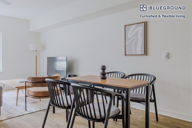 Photo - 250 Bellevue Way NE Unit FL2-ID812