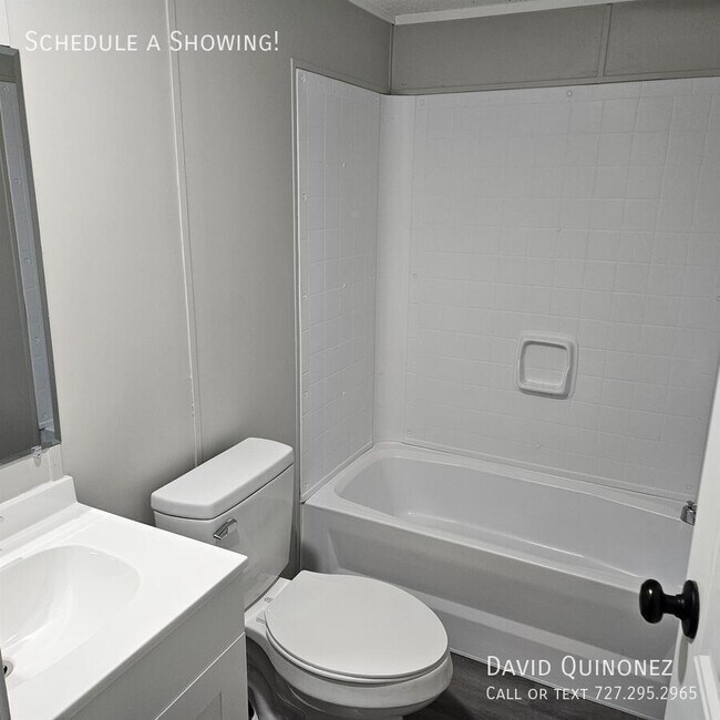 Photo - 2737 W Washington Center Rd