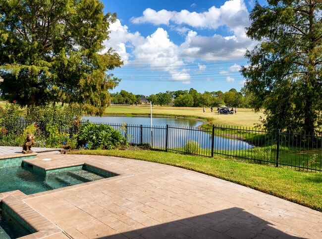 Photo - 2435 Thorndon Park Ct