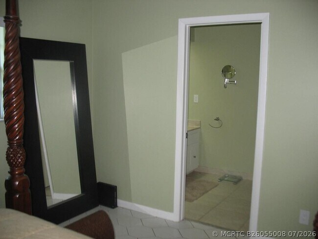 Photo - 1805 Richard Ln
